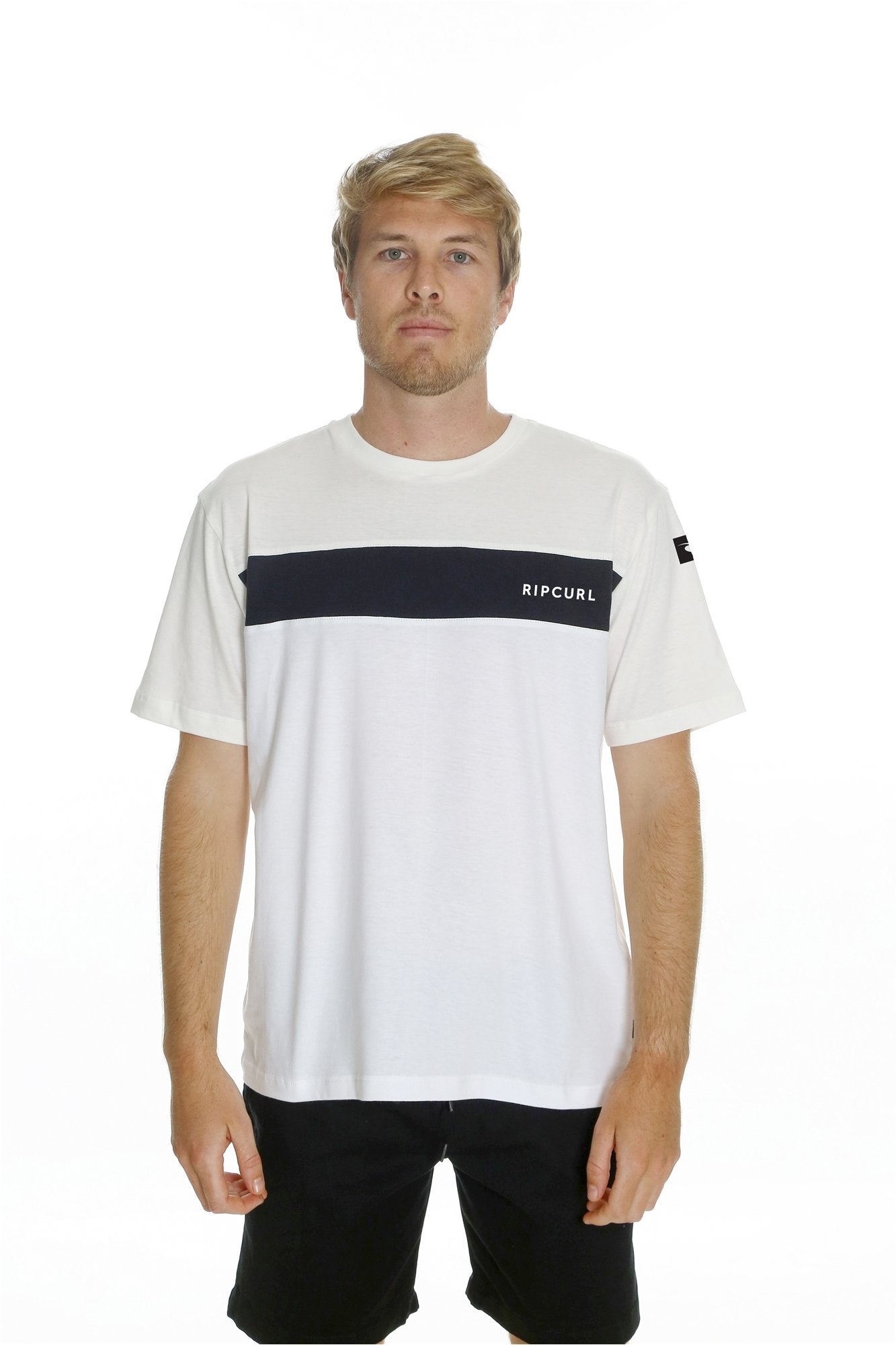 UNDERTOW PANEL TEE