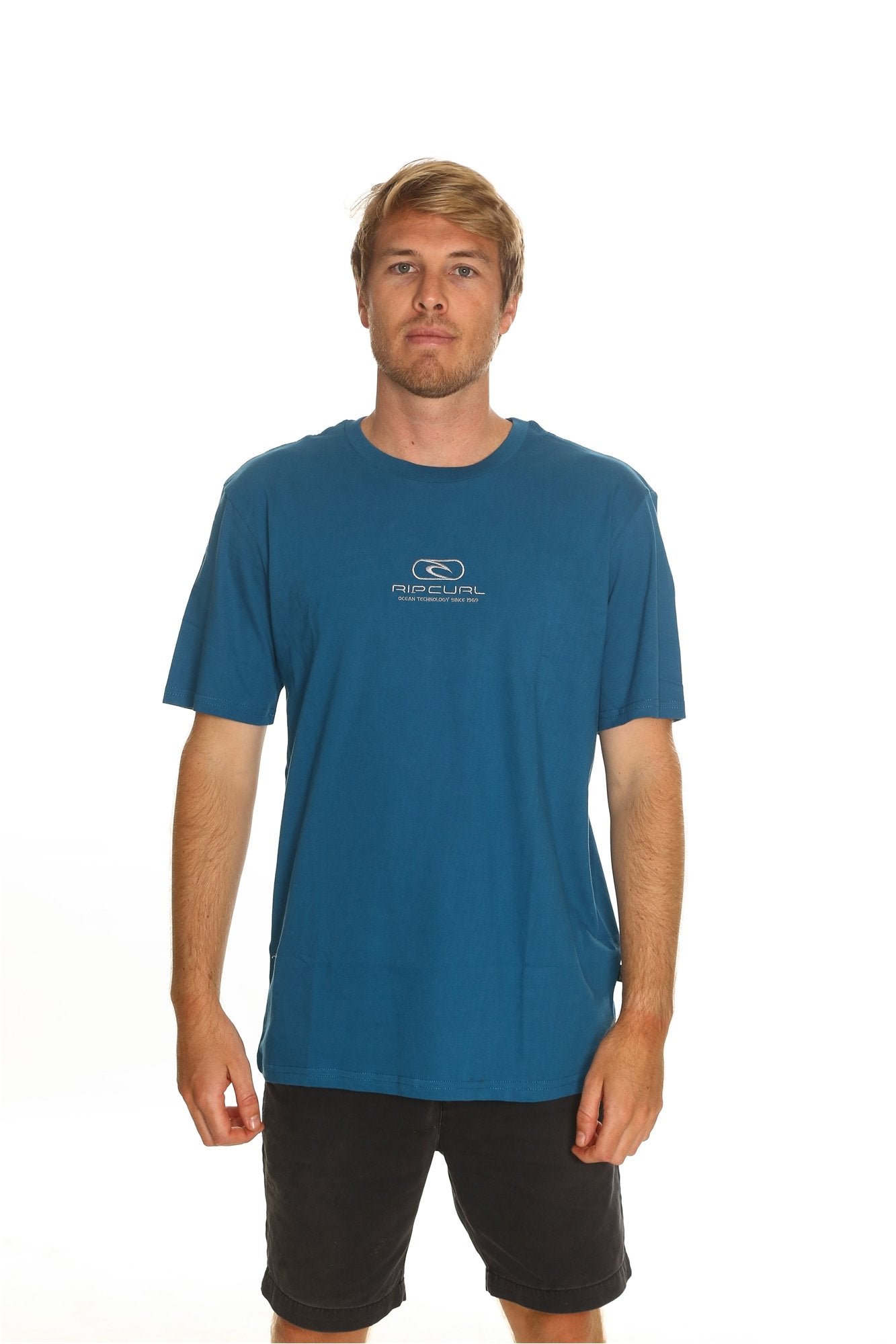 PILL ICON EMBROIDED TEE