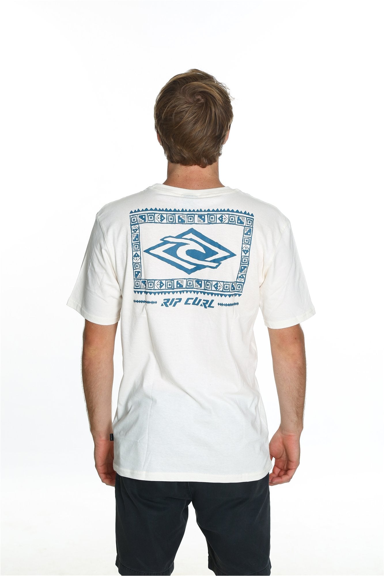 LEGACY TEE