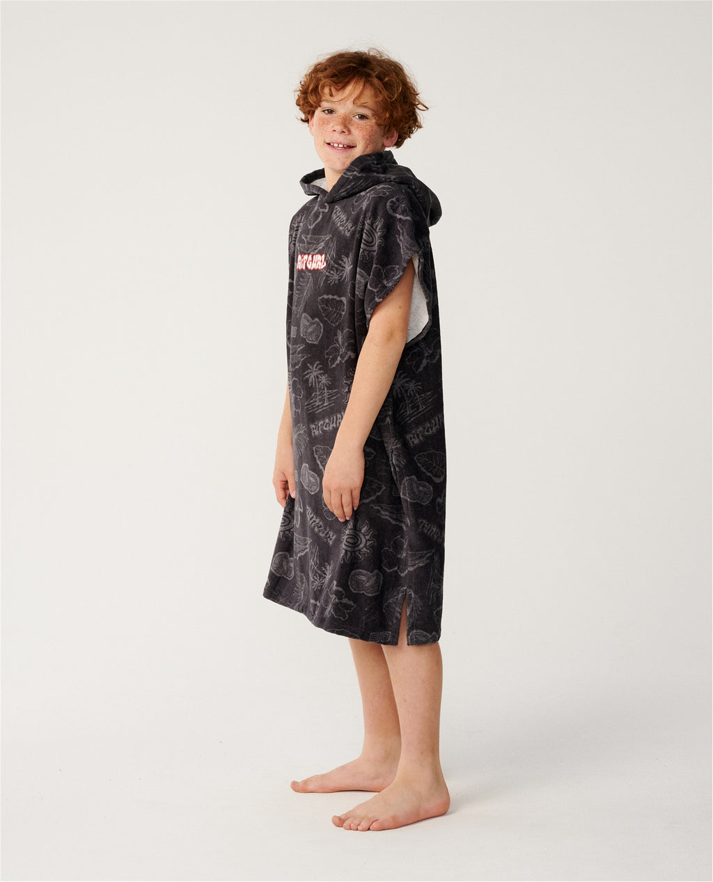 SESSIONS HOODED TOWEL - BOY