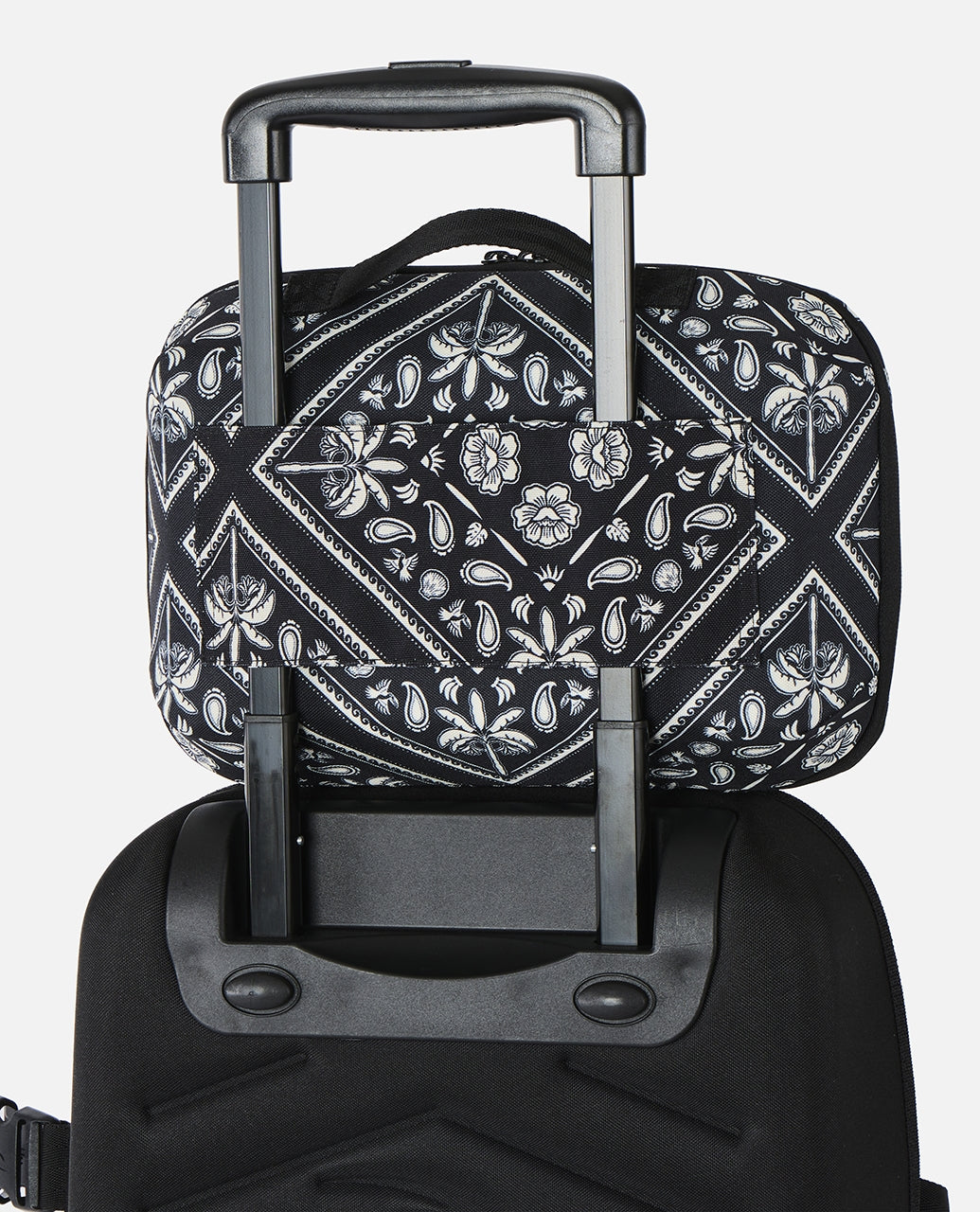 F-LIGHT ULTIMATE BEAUTY CASE
