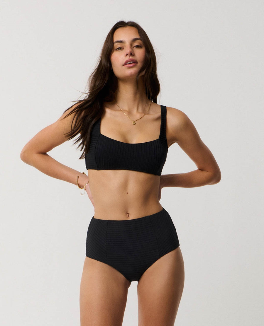 PREMIUM SURF MULTI FIT CROP