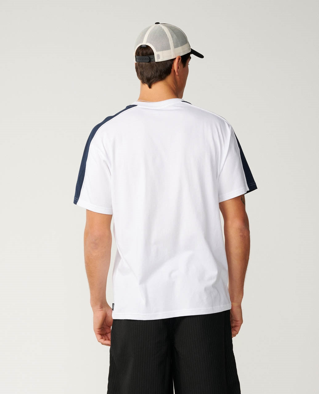 ARCHIVE UP TOP PANEL T-SHIRT