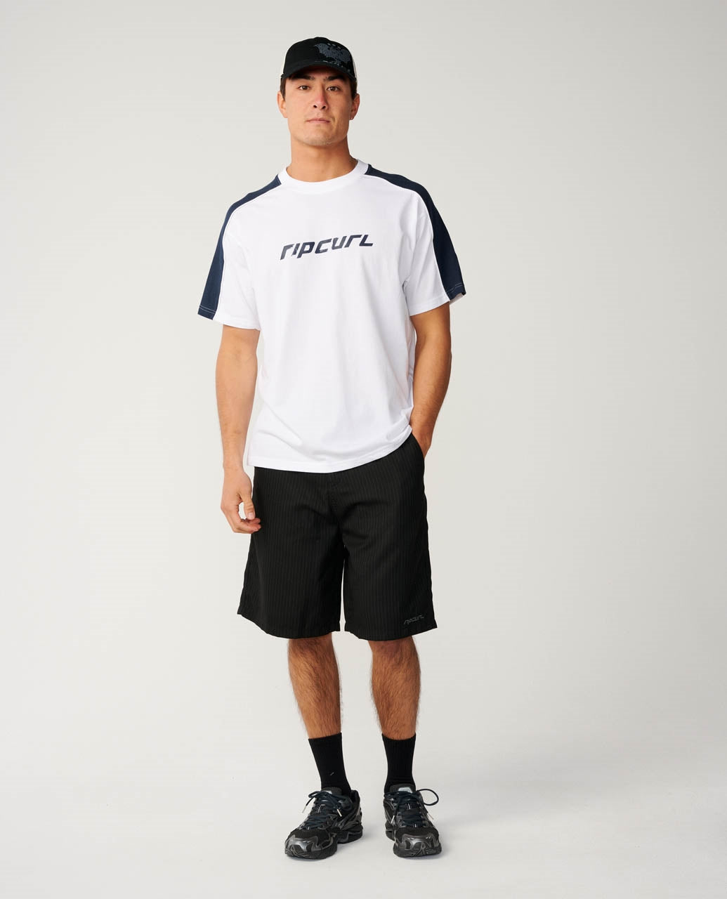 ARCHIVE UP TOP PANEL T-SHIRT