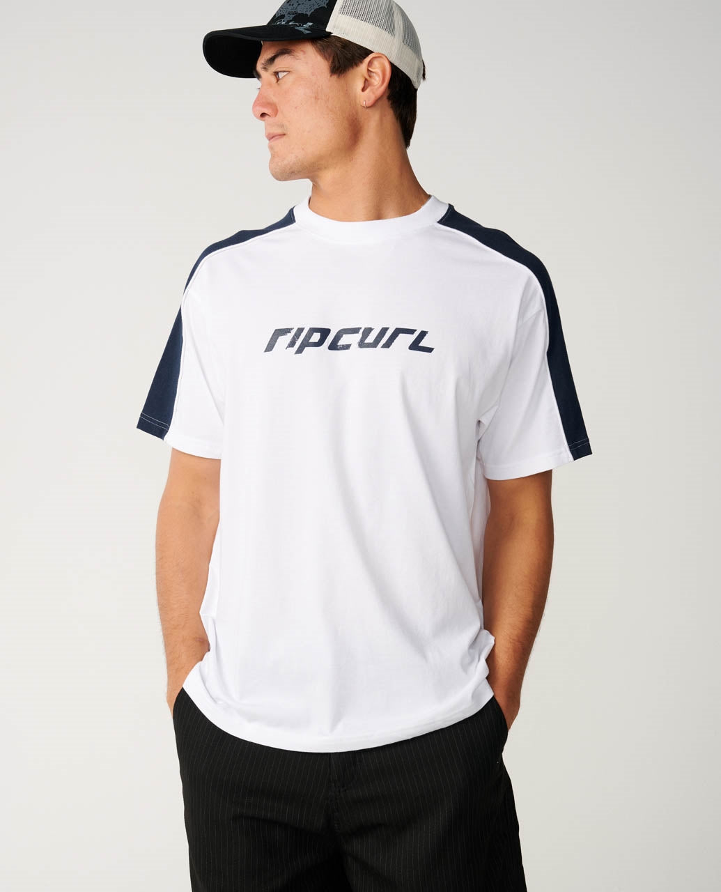 ARCHIVE UP TOP PANEL T-SHIRT