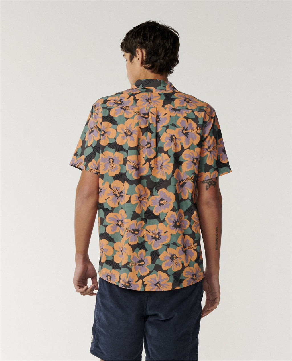 SESSIONS S/S SHIRT