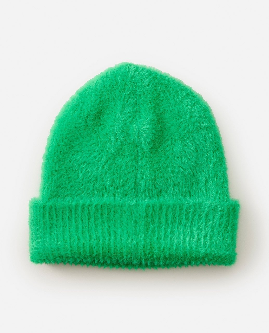 FUZZY SHALLOW BEANIE