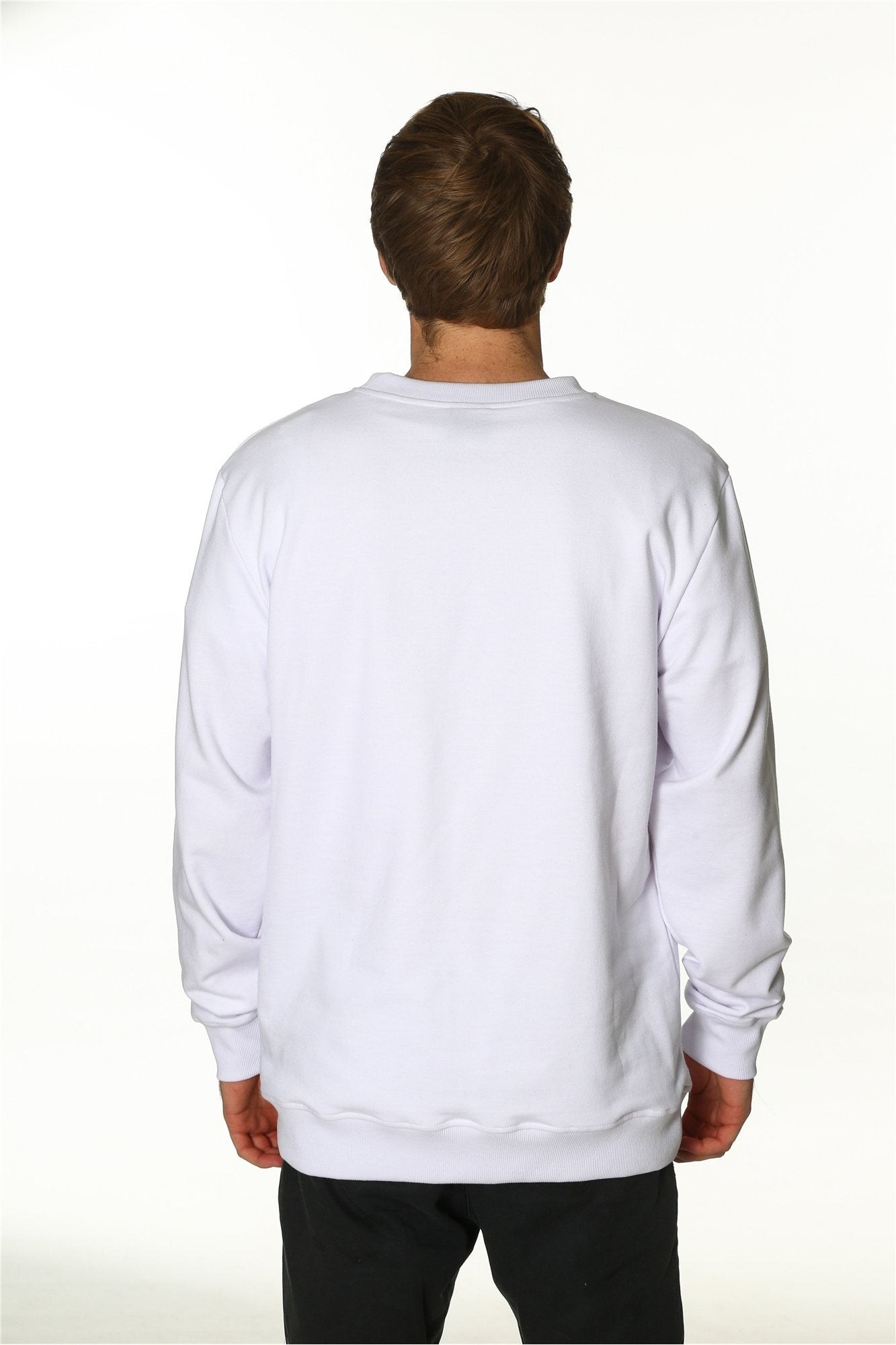 RIP SCRIPT EMBROIDERED CREW