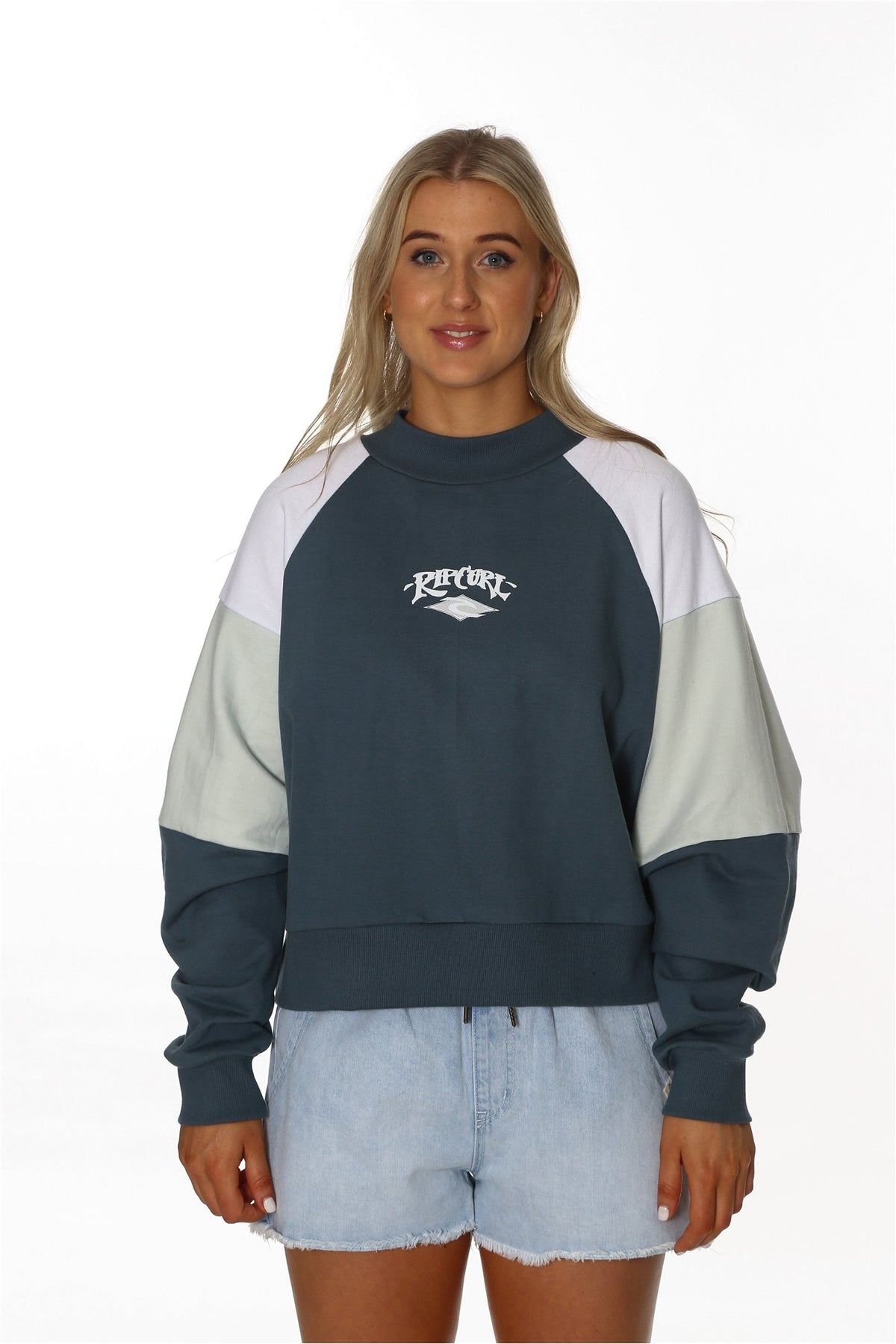 ARCHIVE BLOCK RAGLAN CREW