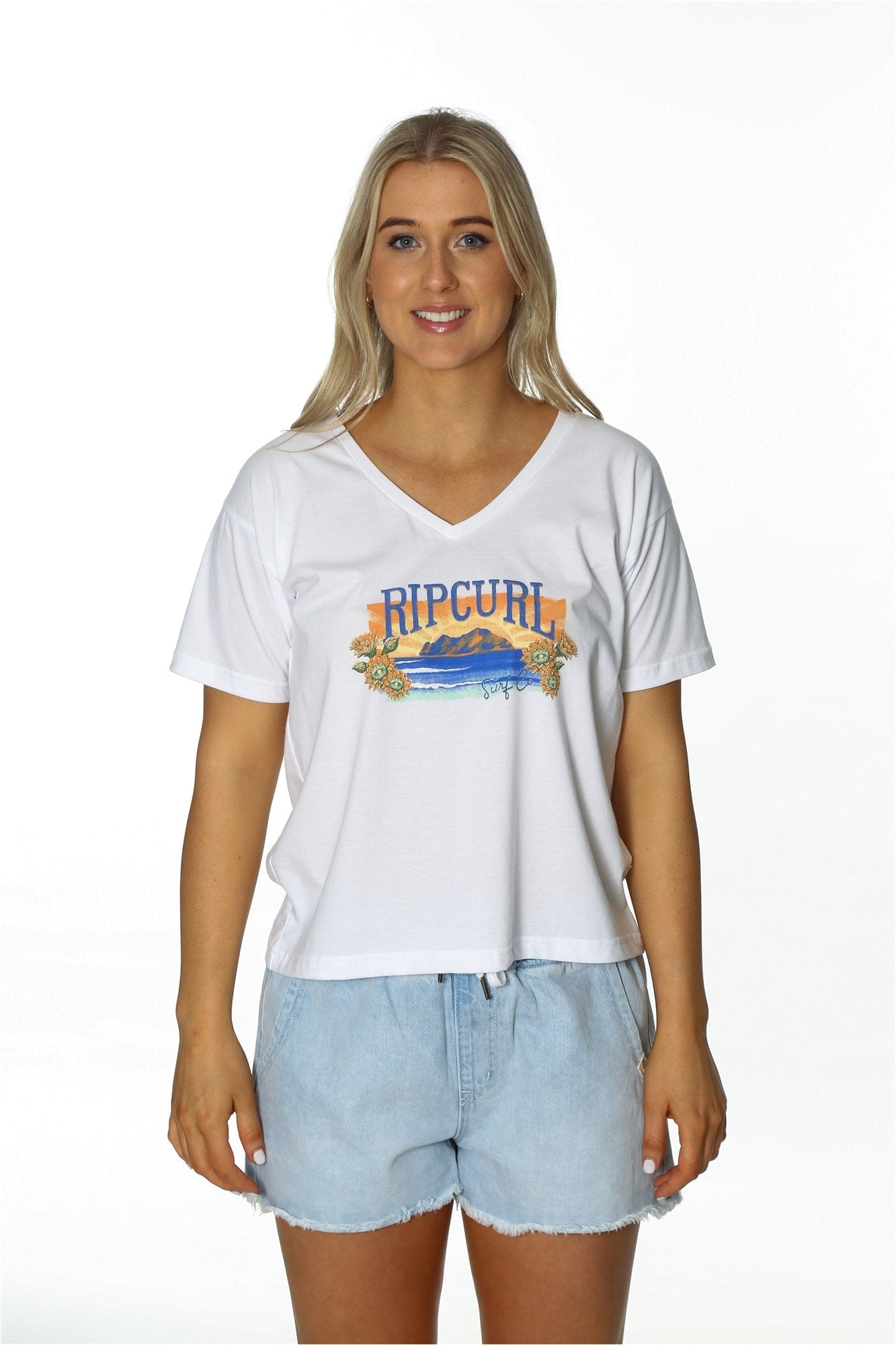 LA JOYA V-NECK TEE
