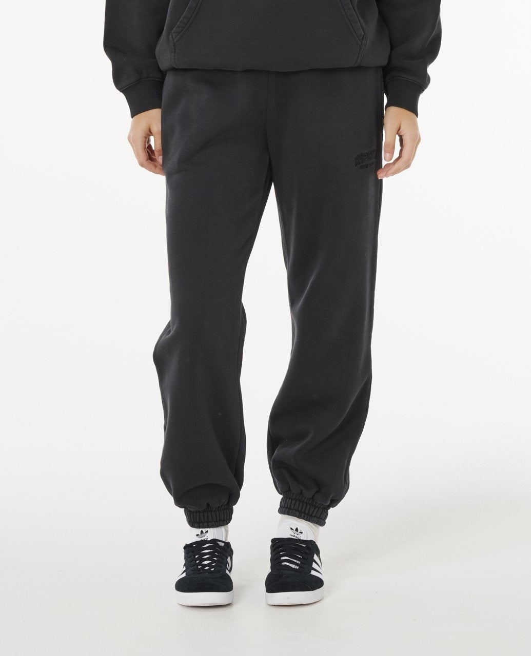 VARSITY SPORTS TRACK PANT