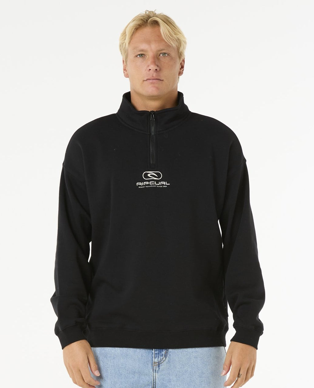 PILL ICON 1/4 ZIP CREW