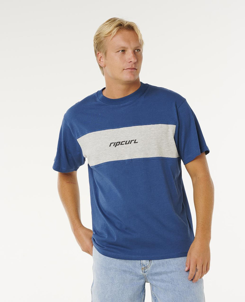 UNDERTOW PANEL TEE