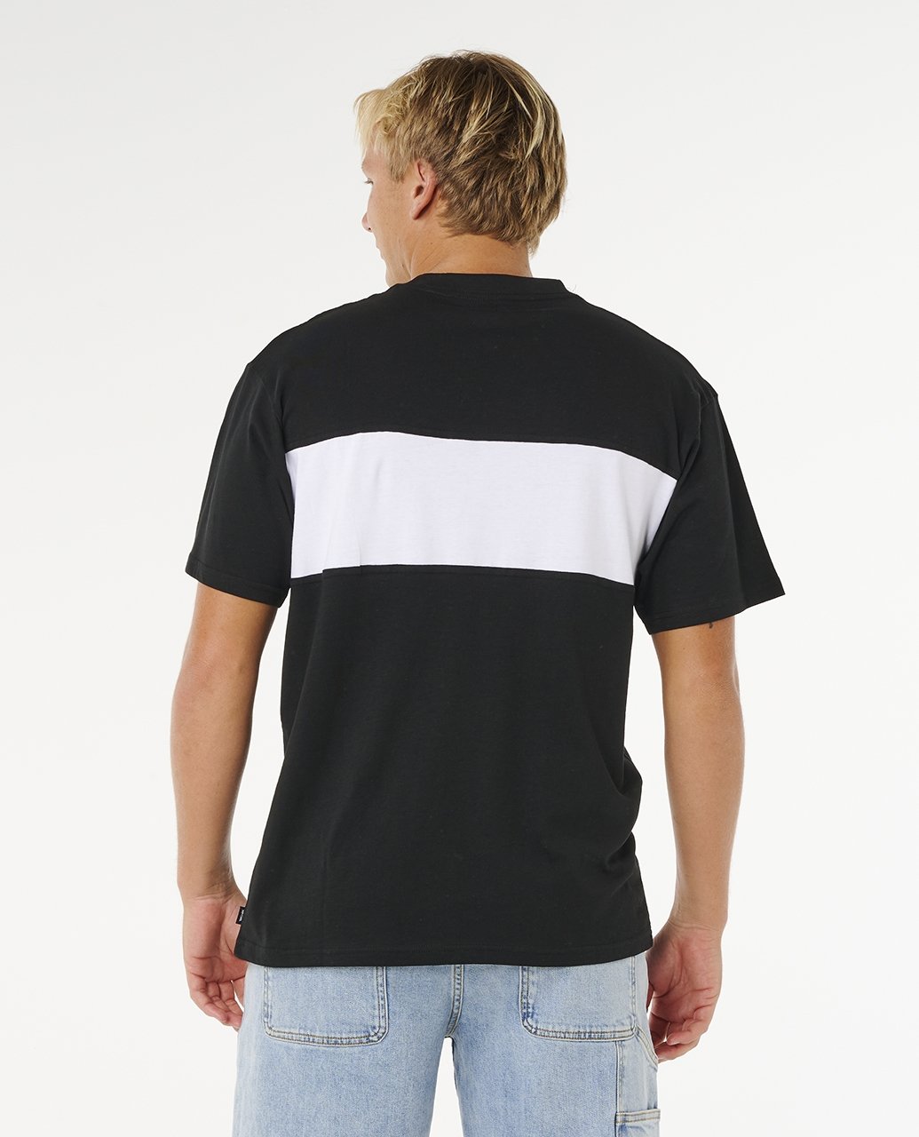 UNDERTOW PANEL TEE