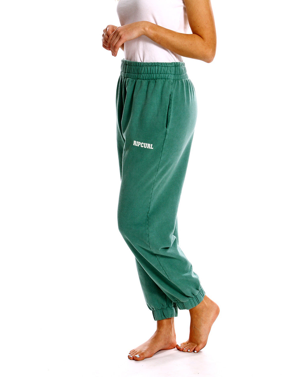 Buy Harvard Harvard Women Olive Green Solid Straight Fit Track Pants at  Redfynd